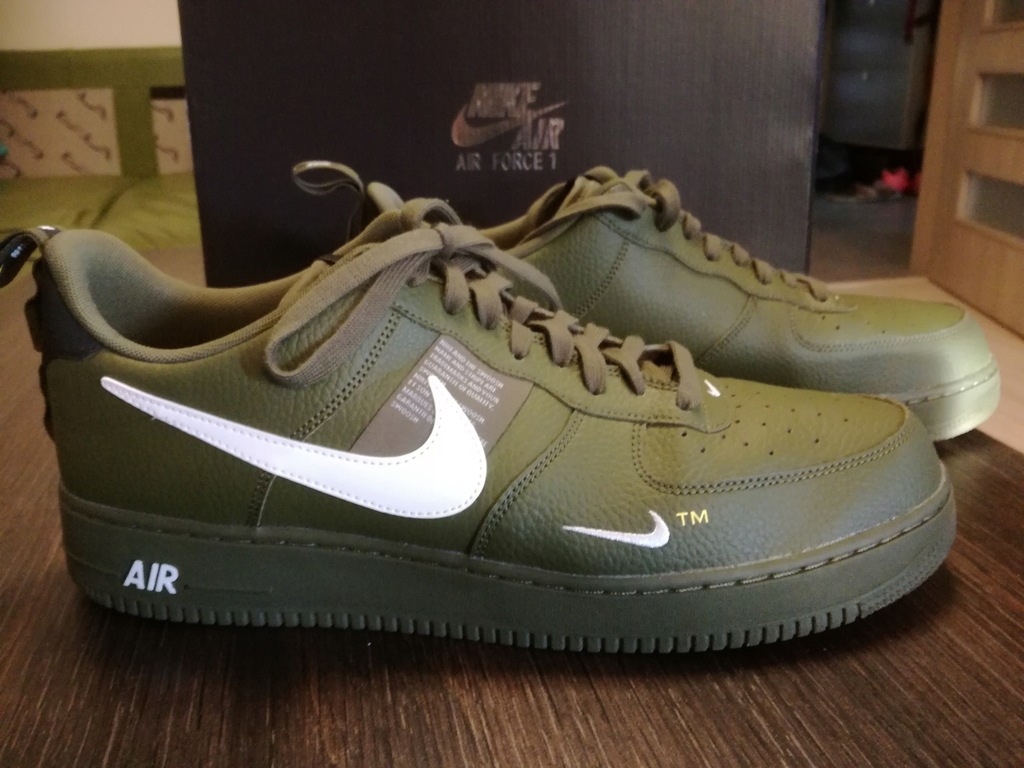 靴 NIKE AIR FORCE 1 LOW UTILITY OLIVE Nike Air Force 1 Low Utility Olive Canvas Men's - AJ7747-300 - US
