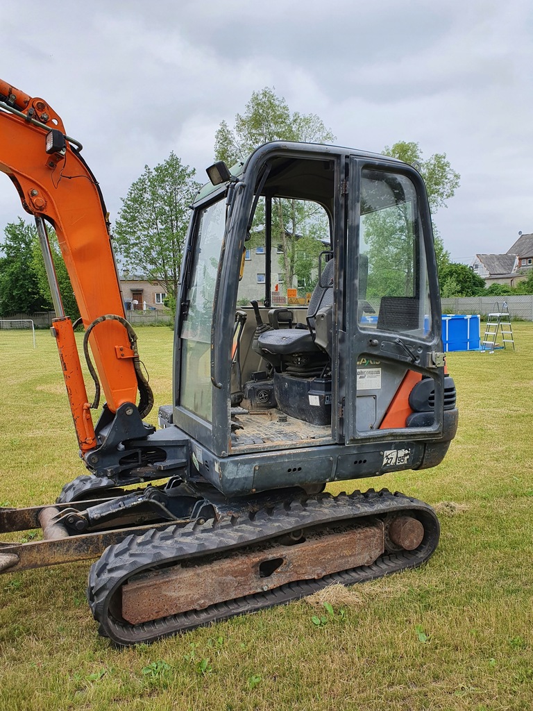 MINIKOPARKA HITACHI ZX30 2004 3t 3 ŁYŻKI - 10249878689