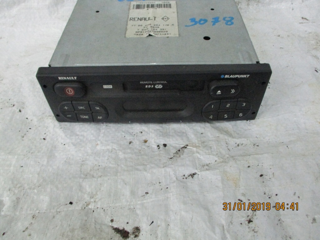 Renault Clio II radio+ kod BLAUPUNKT 7700428254