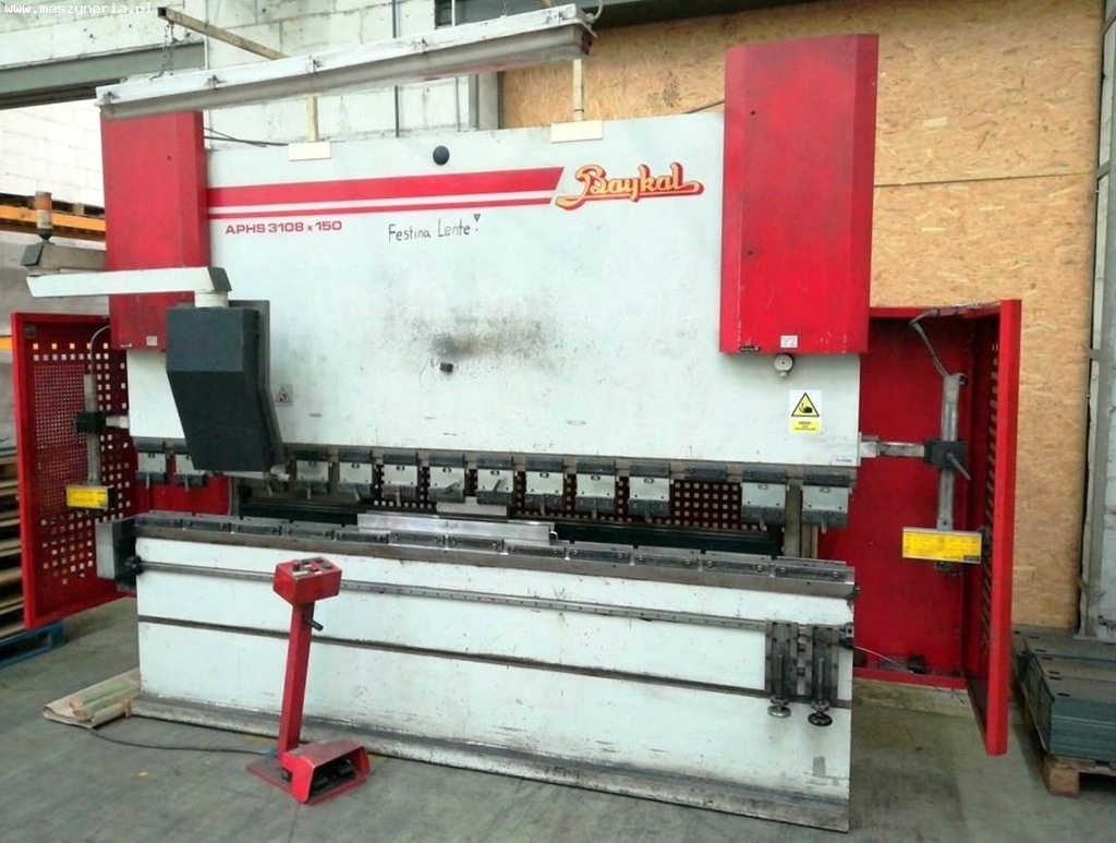 Prasa krawędziowa CNC BAYKAL APHS 3108 X 150