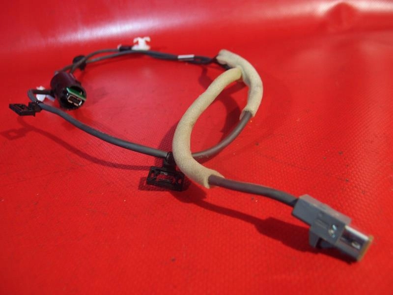 GNIAZDO USB KABEL SUZUKI SX4 SCROSS 2015 1,6B