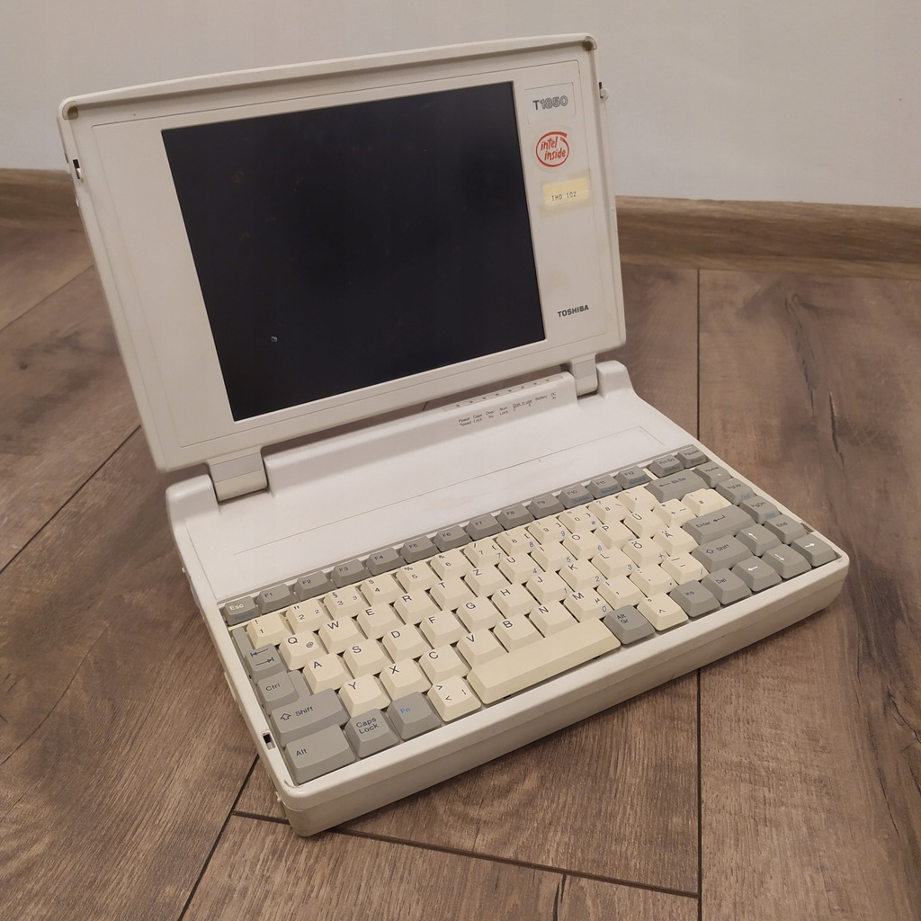 Retro laptop Toshiba T1850 1992