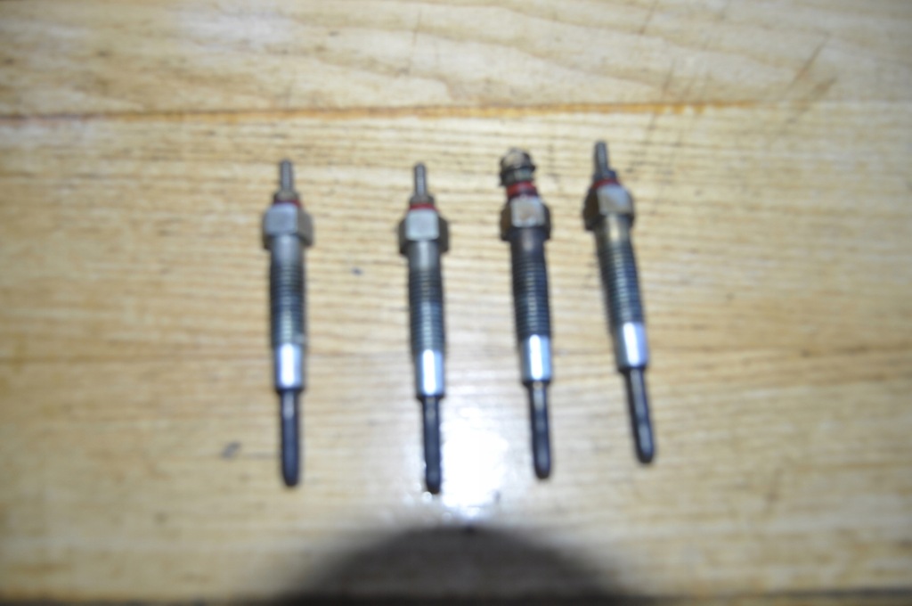MITSUBISHI S4S ŚWIECE ŻAROWE KPL 4 SZTUKI