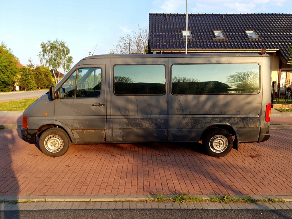 Volkswagen LT28 00r. 2.5SDI 9 osób 8113888379