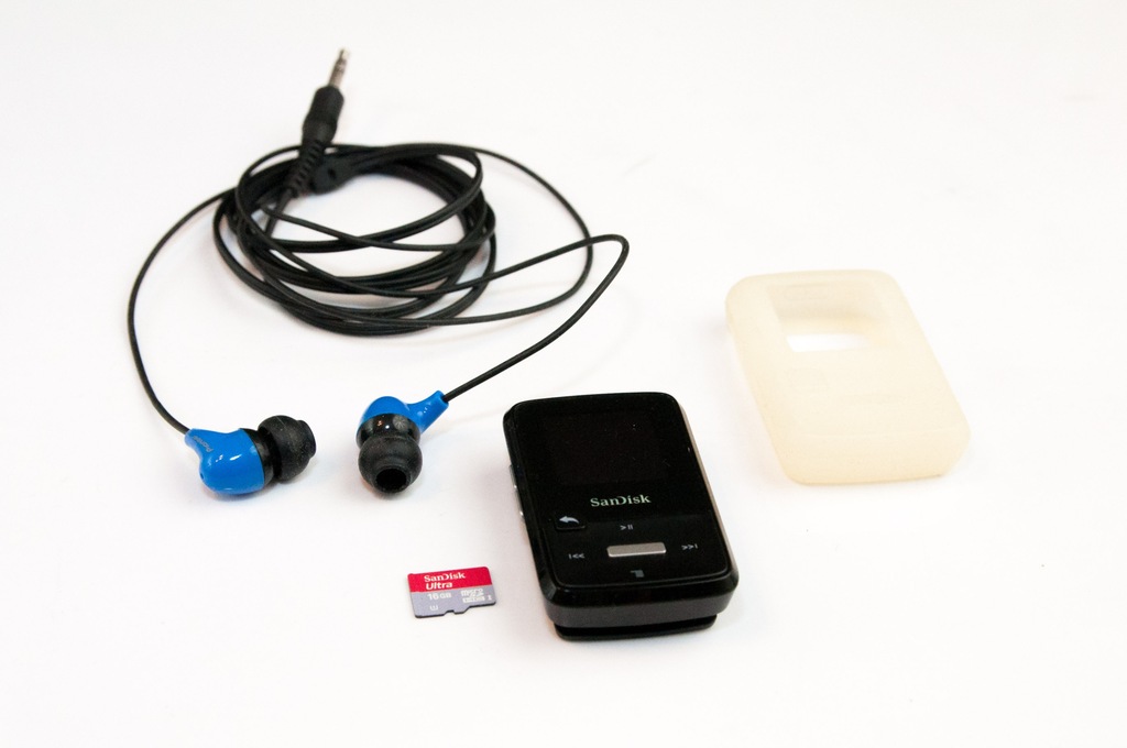 MP3 SanDisk Sansa ZIP 8 GB + słuchawki Pioneer