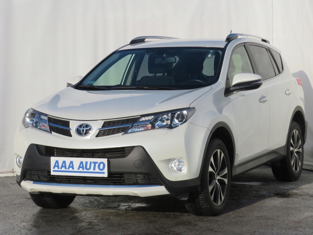 Купить Toyota RAV 4 2.0 D-4D, автосалон Польша, авторизованный сервисный центр: отзывы, фото, характеристики в интерне-магазине Aredi.ru