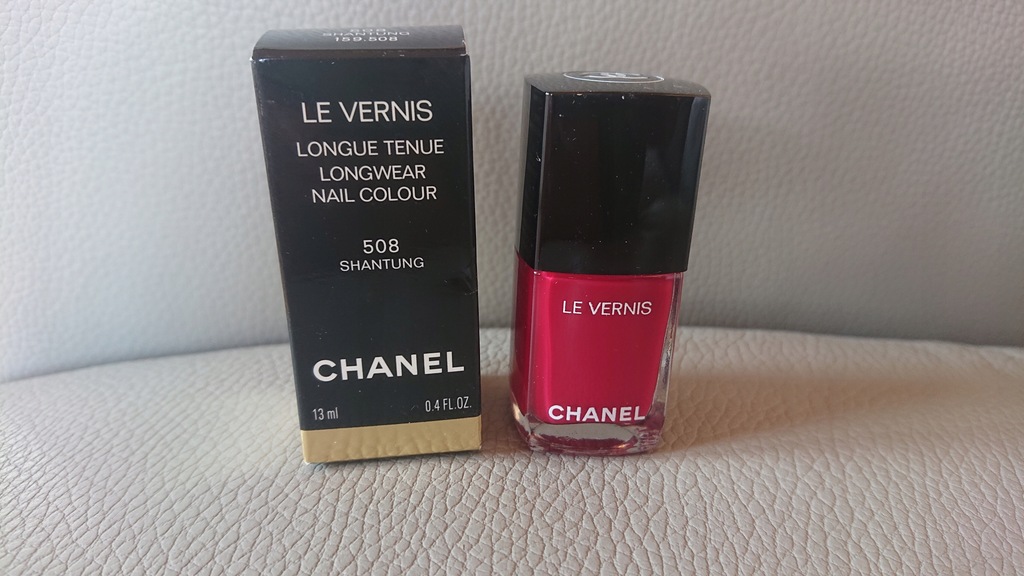 Lakier do paznokci Chanel 500 Le Vernis Rogue