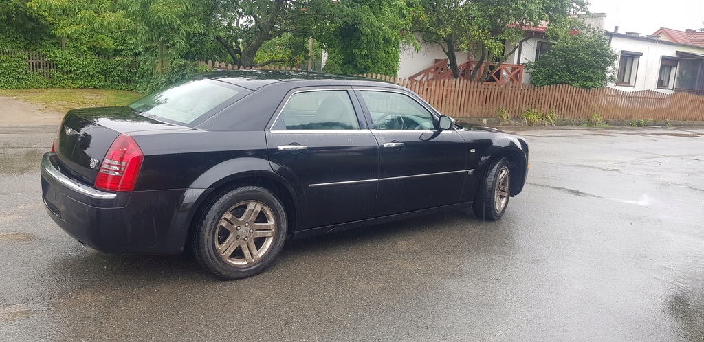 Chrysler 300c karoseria czesci 9561461387 oficjalne