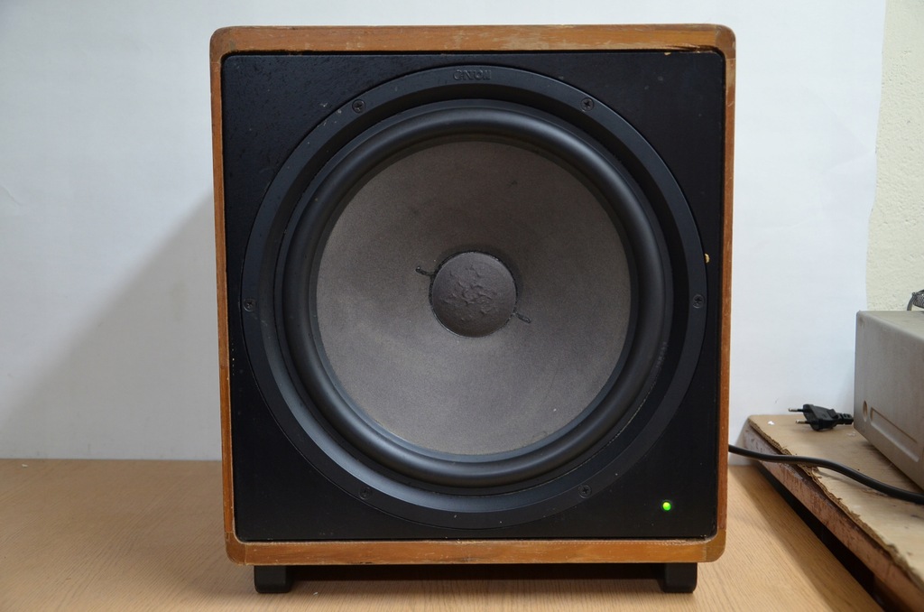 SUBWOOFER CANTON PLUS B BAS 31cm 3x75WATT RARYTAS