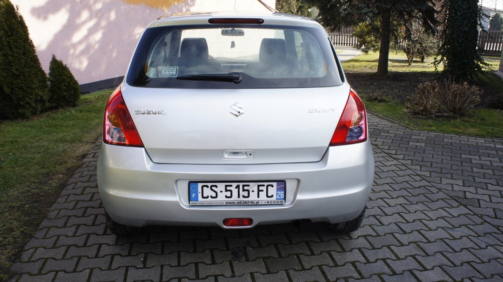 Купить Suzuki Swift IV 1.3 92 л.с. 2009 г. Климат-контроль: отзывы, фото, характеристики в интерне-магазине Aredi.ru