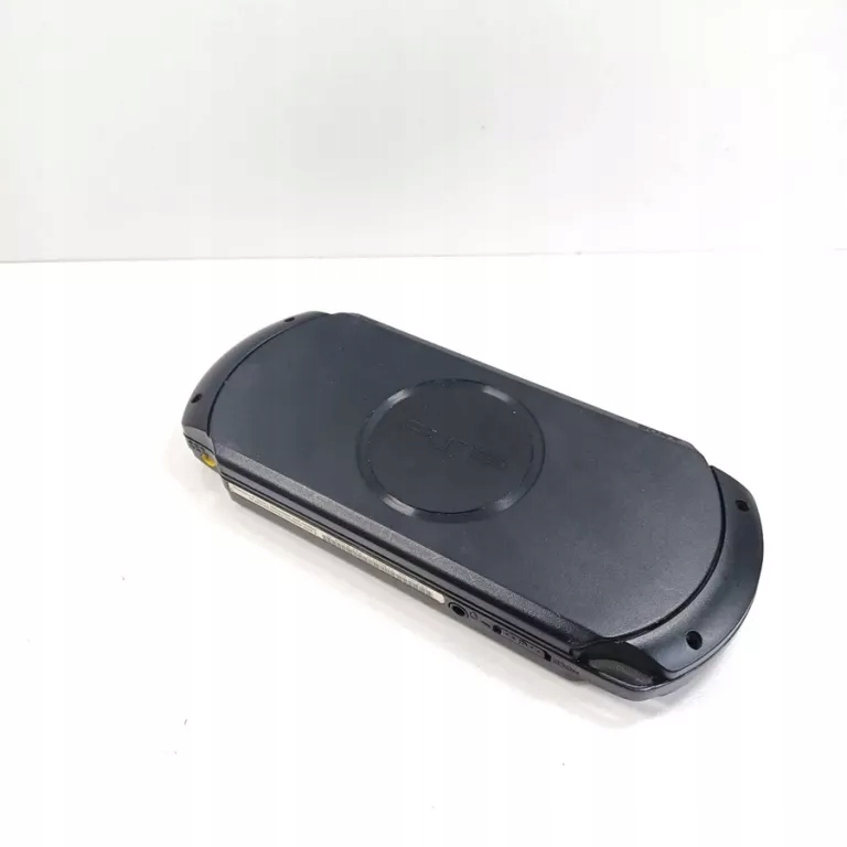 PSPセット Zestaw gier na psp 13szt - L66 SKUP SPRZEDAŻ WYCENA