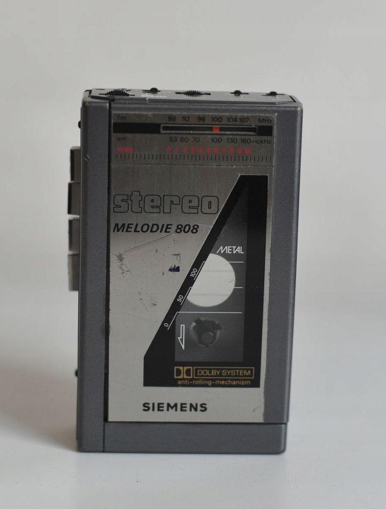 Radiomagnetofon przenośny typu walkman Siemen 808