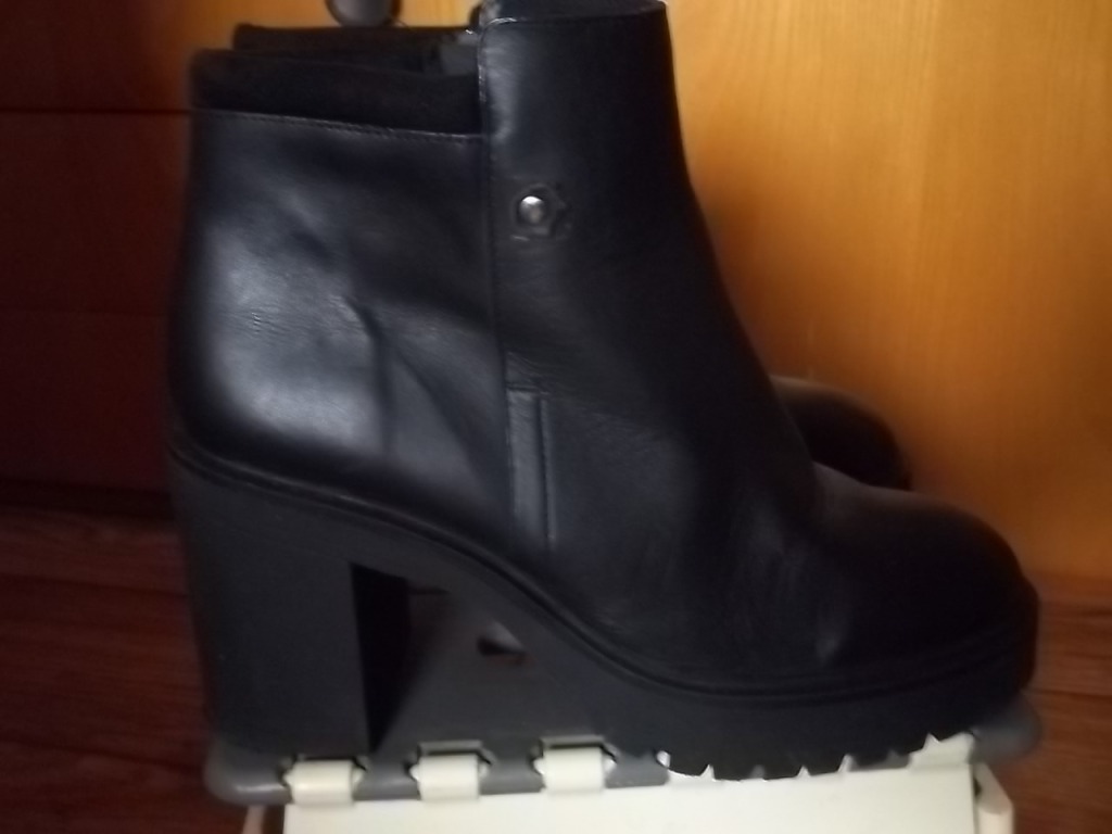 BUTY KOZACZKI BOTKI ROZMIAR EUR 40 używane