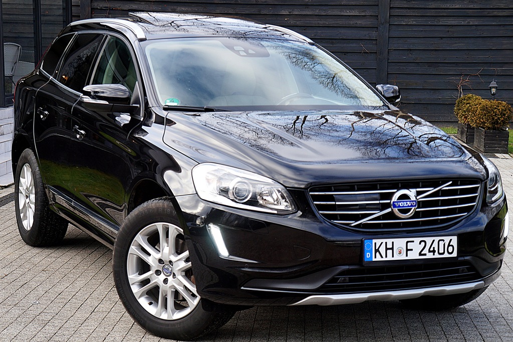 Купить VOLVO XC60 190PS SUMMUM RADAR PANO BLIS 95TKM MAX!: отзывы, фото, характеристики в интерне-магазине Aredi.ru