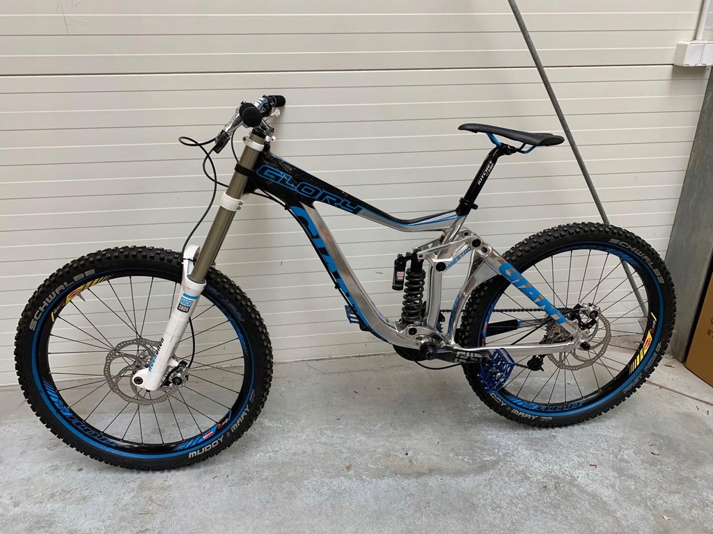 2014 giant glory