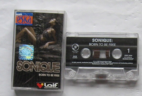 SONIQUE - born to be free