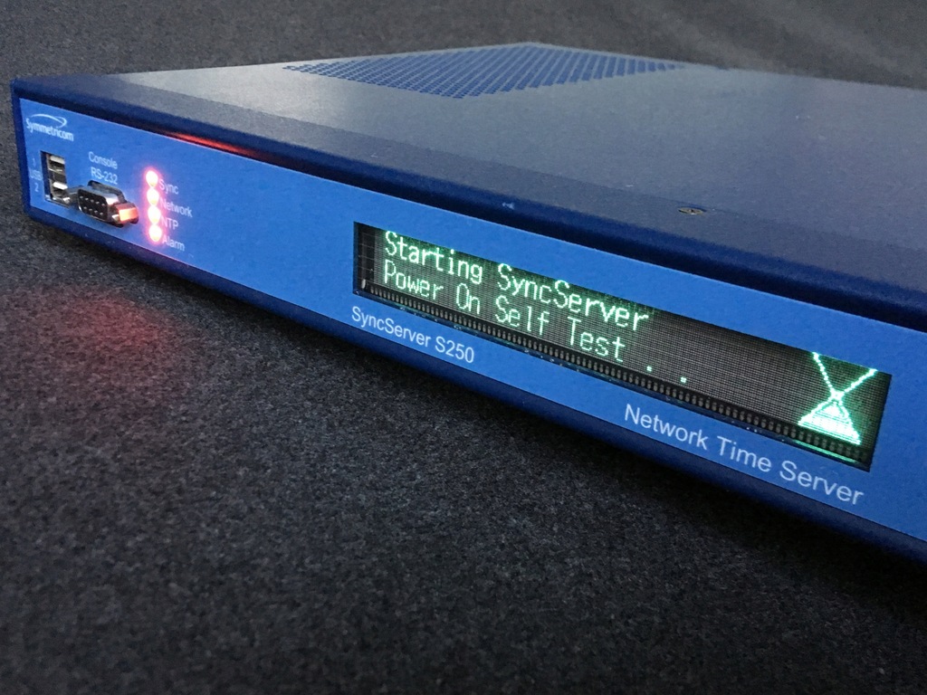 Symmetricom SyncServer S250 -Sieciowy serwer Czasu