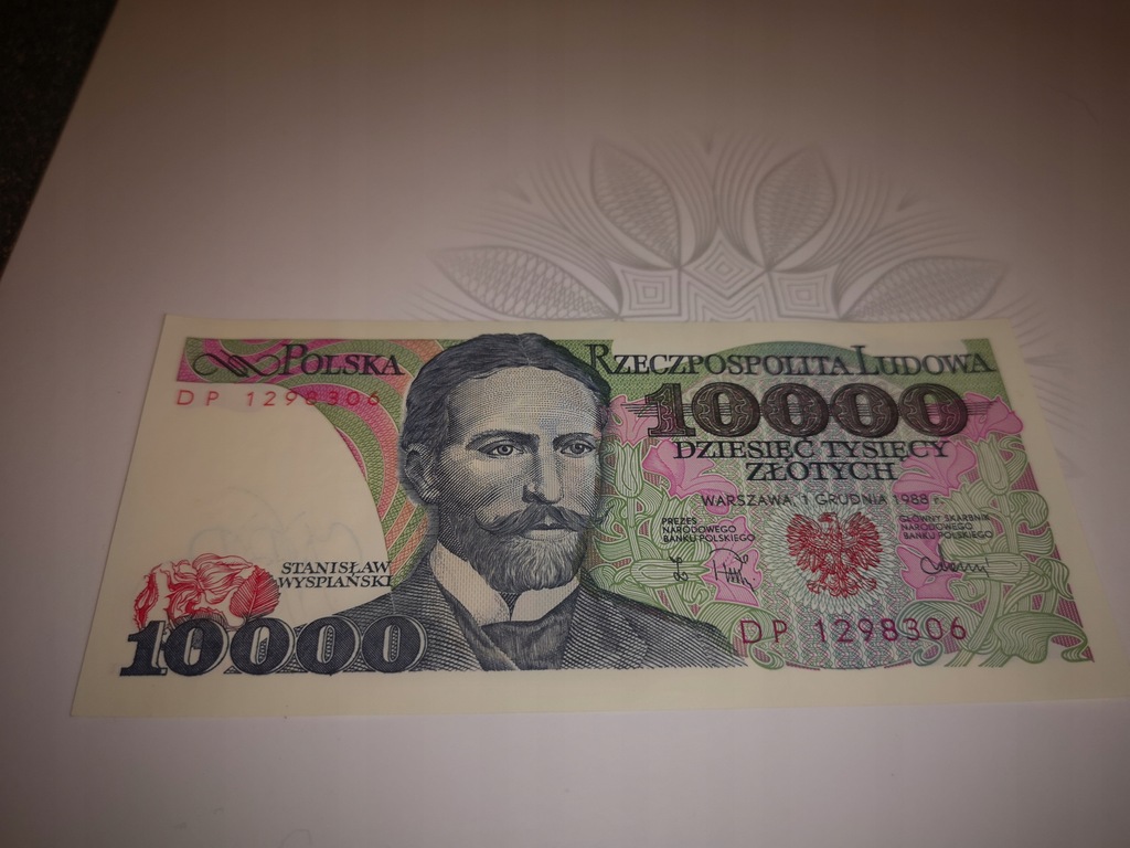 Banknot 10000 UNC seria DP 1988r