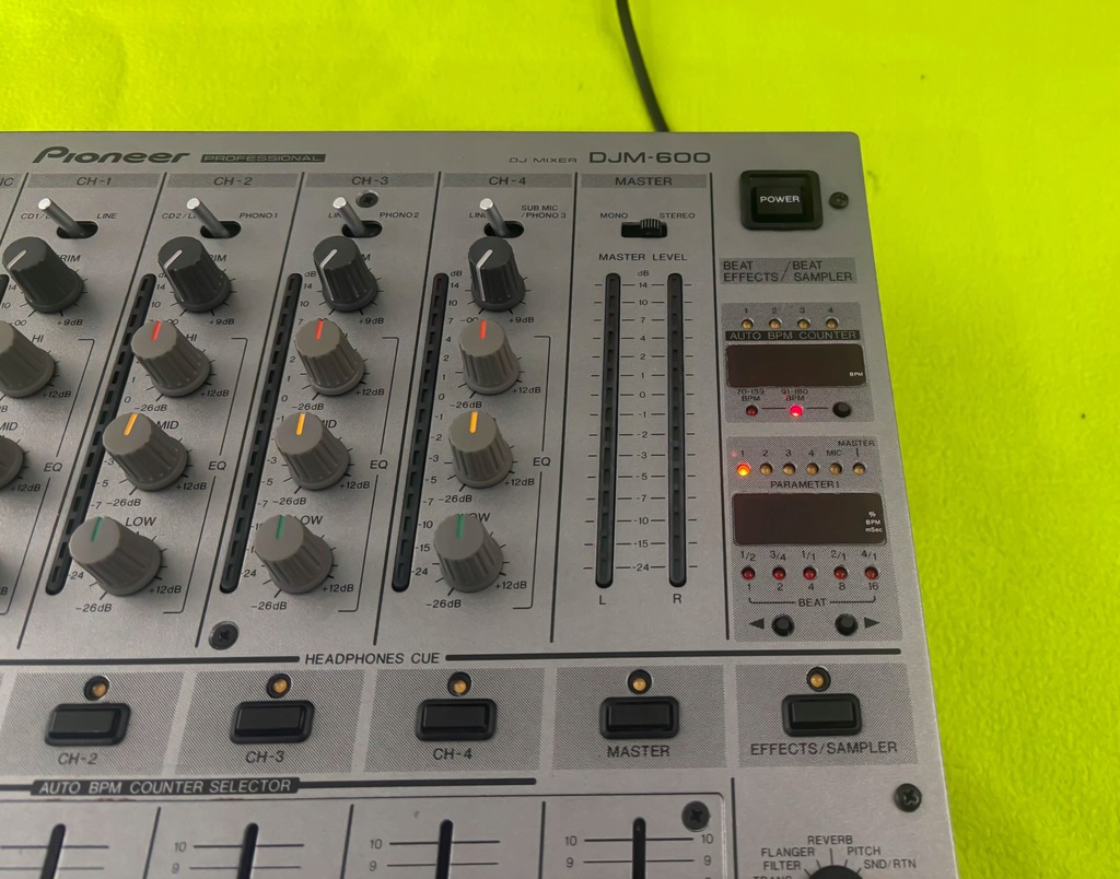 【KT】Pioneer DJM-600 DJミキサー djm 600 pioneer dj mixer