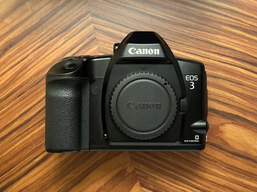 Aparat Canon EOS 3 - Eye Control