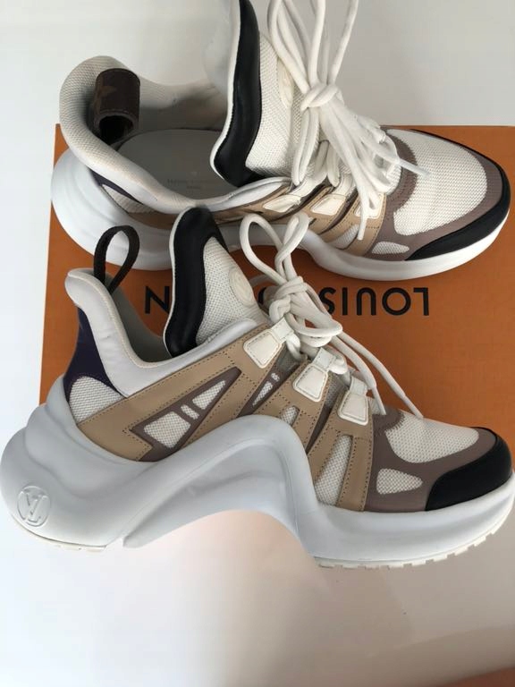 Buty Louis Vuitton Archlight sneakers r. 38,5