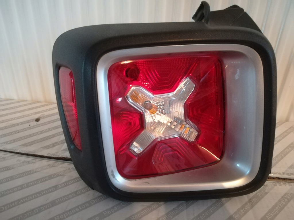 Jeep Renegade lampa lewa tyl EU 100 Oryginal 7509565121