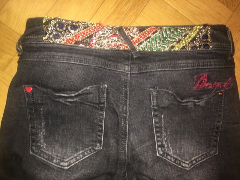 Desigual Jeansy rozm.S