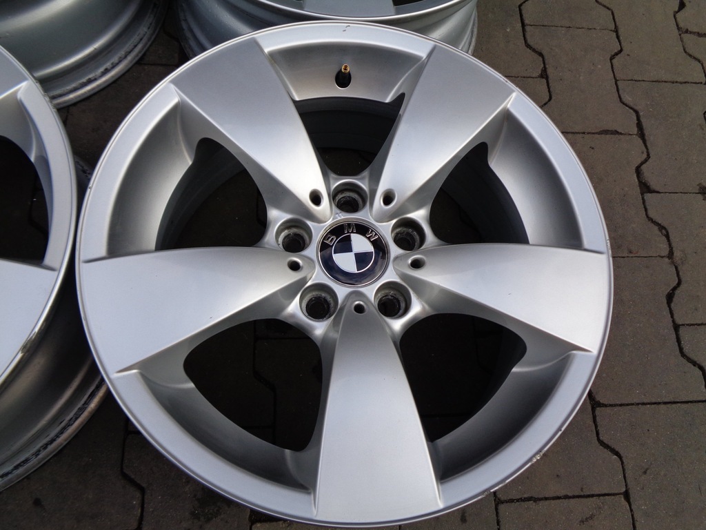 Alufelgi 17'' Oryginalne 6762001 BMW 5 E60 E61 E65