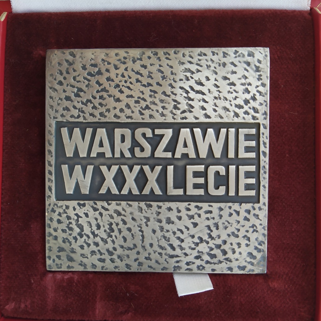 WARSZAWIE W XXX-LECIE