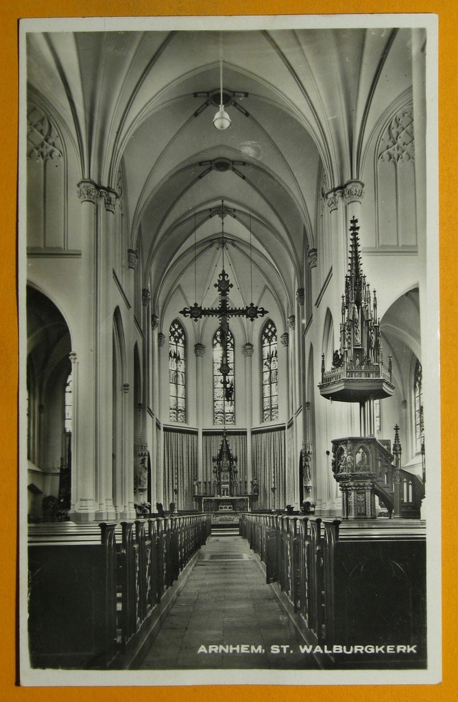 253018, Holandia, Arnhem, St. Walburgkerk