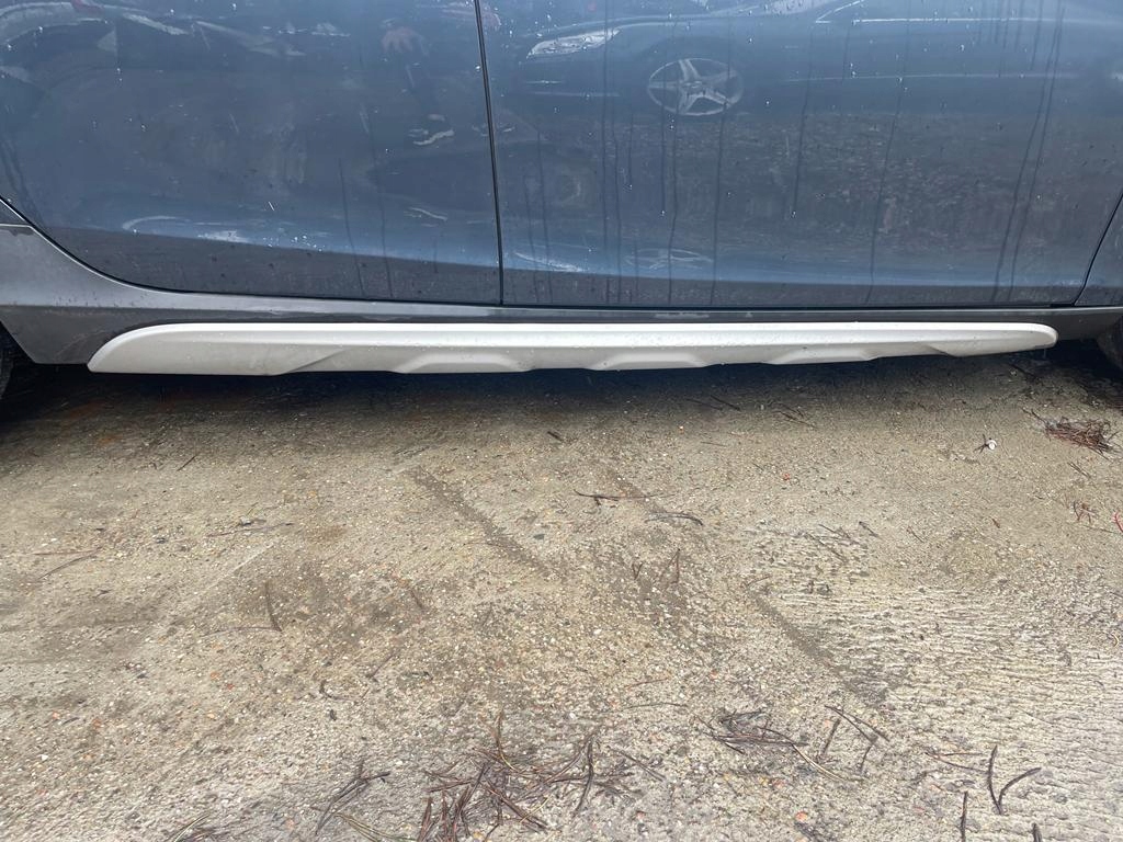 nakladka listwa prog progi volvo v40 12- cc cross