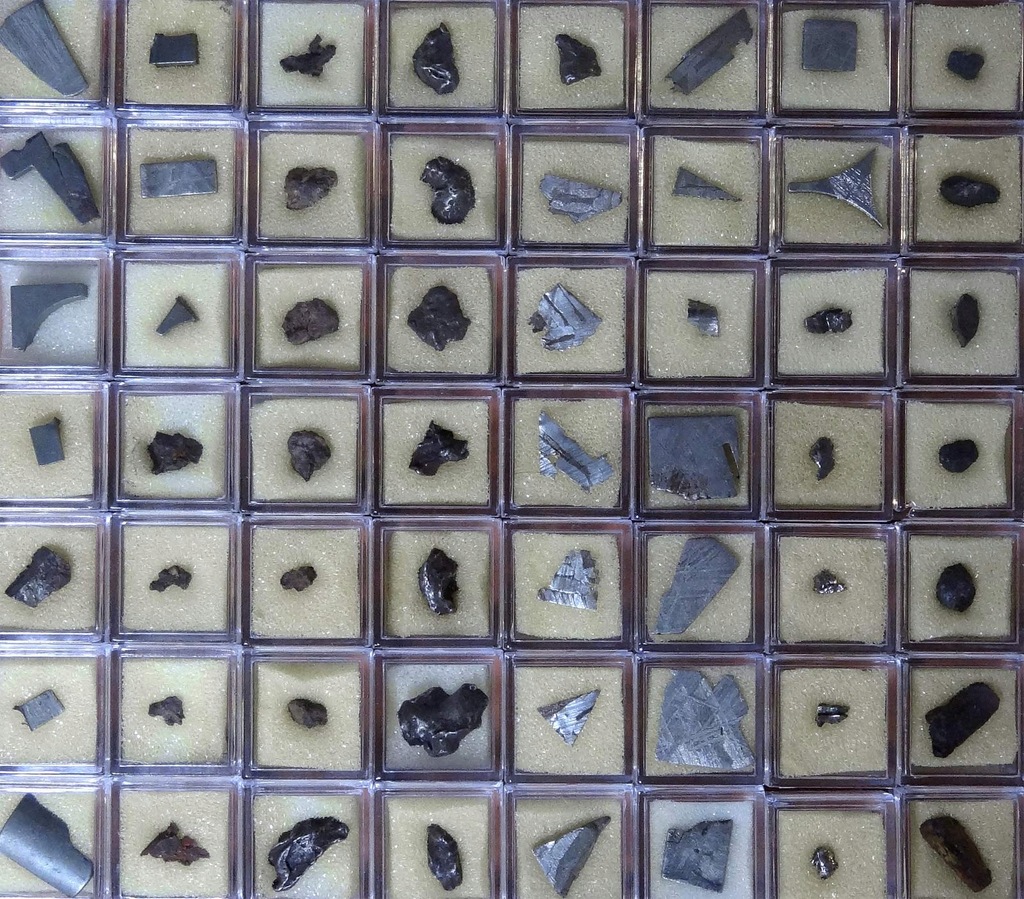Купить X511- Ящик для восхищения палласитовым метеоритом - Канзас, США: отзывы, фото, характеристики в интерне-магазине Aredi.ru