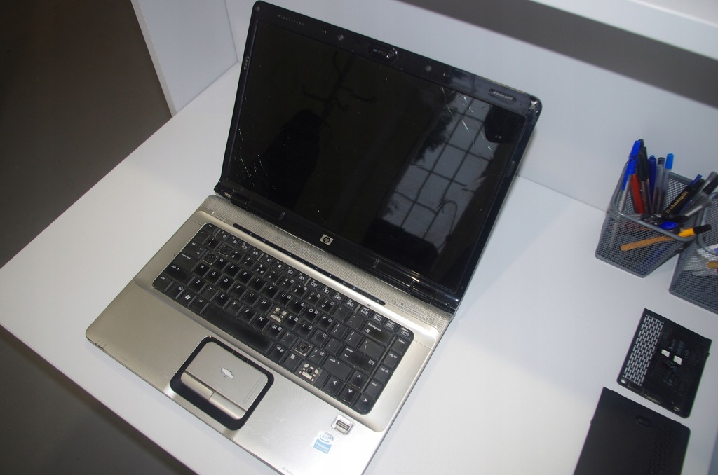 Laptop HP Pavilion DV6000 po upadku