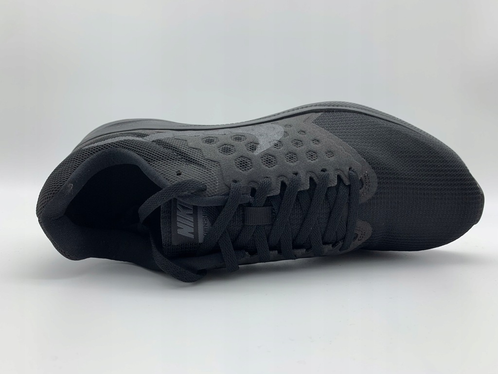 nike pegasus vs downshifter
