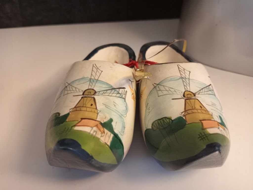 holenderskie buty, ręcznie malowana scena wiatraka, styl Delft