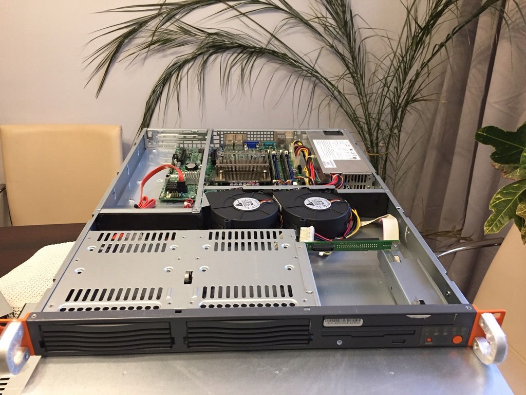 Supermicro Intel E3-1230 / 8GB