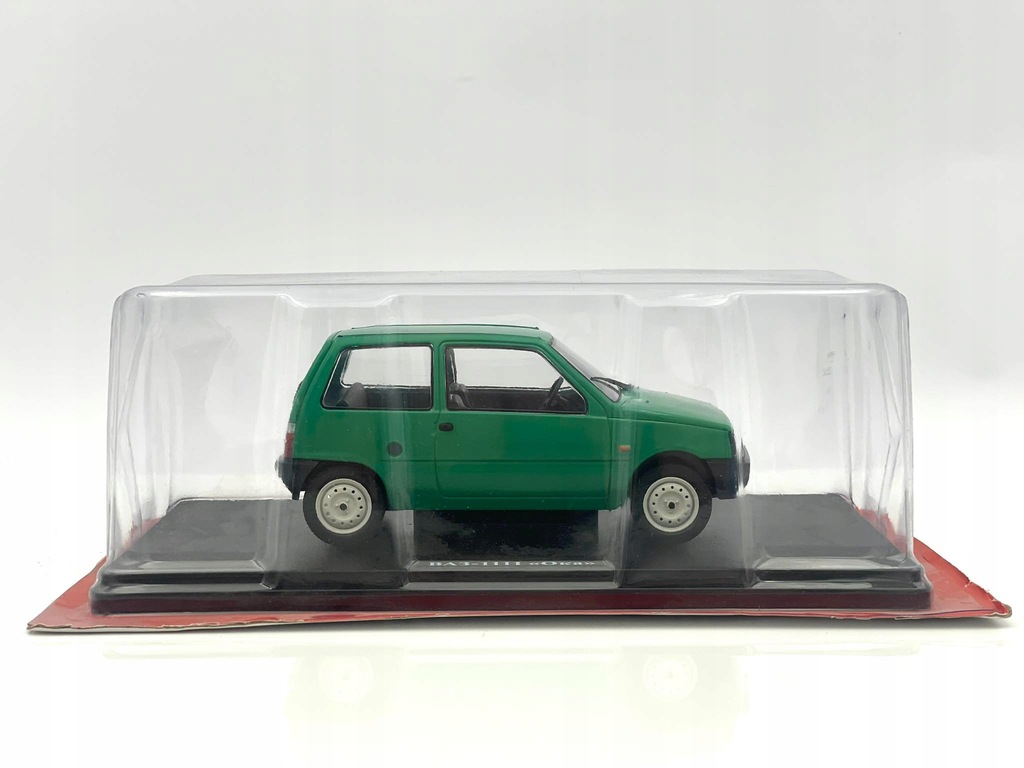 LADA 1111 VAZ Oka Hachette 1:24