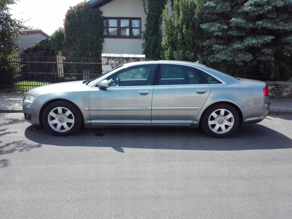 AUDI A8 D3 3.0 TDI QUATTRO 233 KM 2005 R. UNIKAT