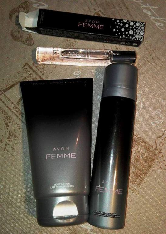 ZESTAW Femme balsam, perfum, deo :)