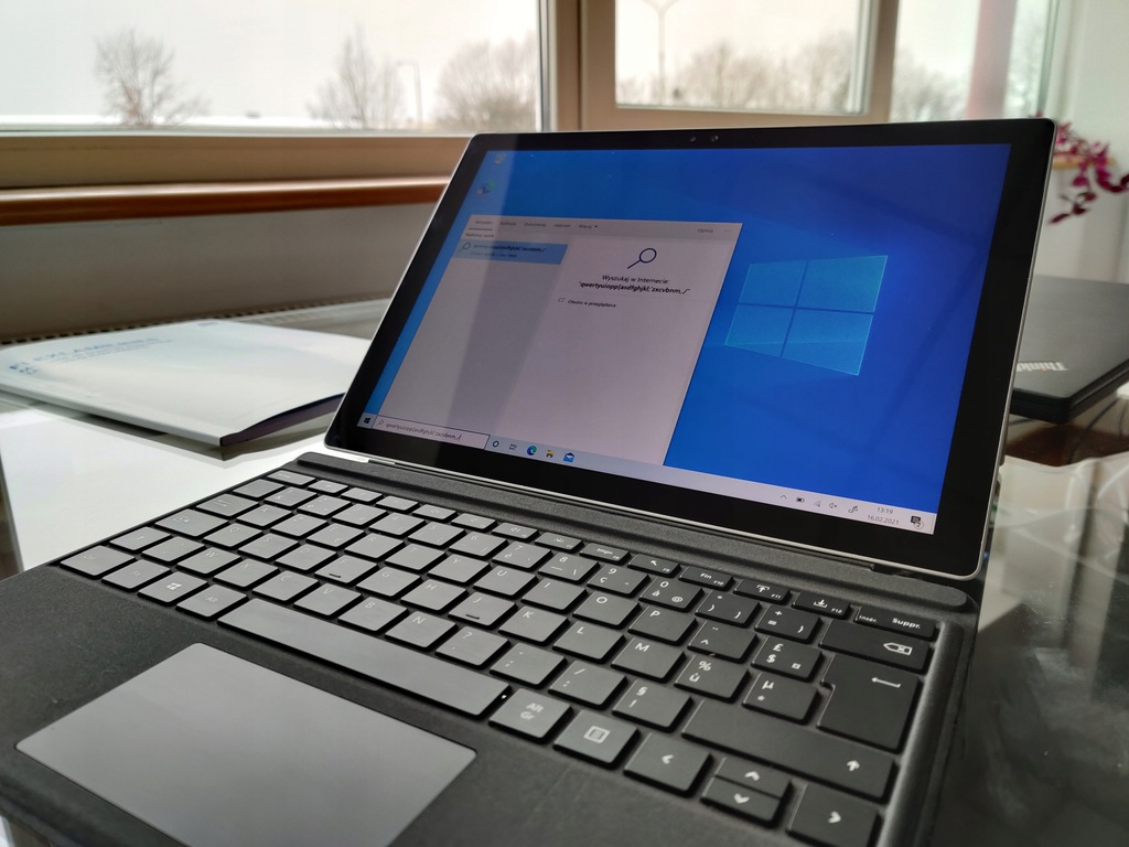 Microsoft Surface Pro 4 i5 8GB 256 GB + Klawiatura