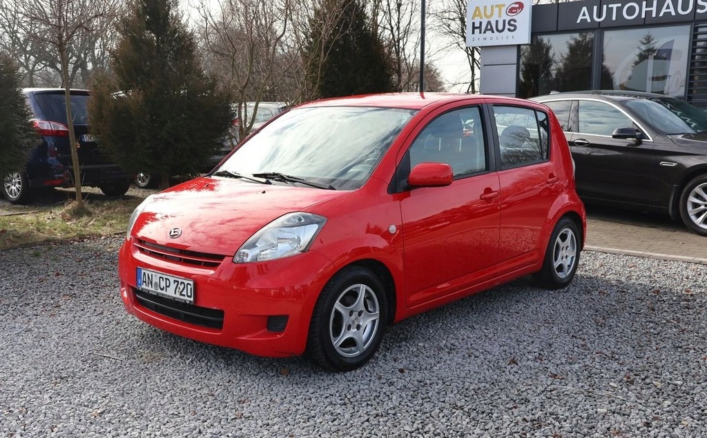 Daihatsu Sirion Klimatyzacja, Elektryczne szyb...