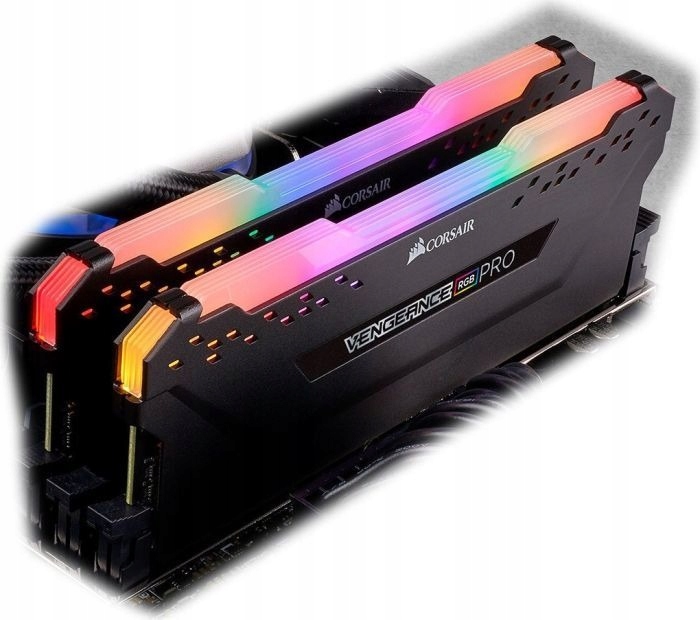 Купить Память Corsair Vengeance RGB Pro 16 ГБ DDR4 3000 МГц: отзывы, фото, характеристики в интерне-магазине Aredi.ru