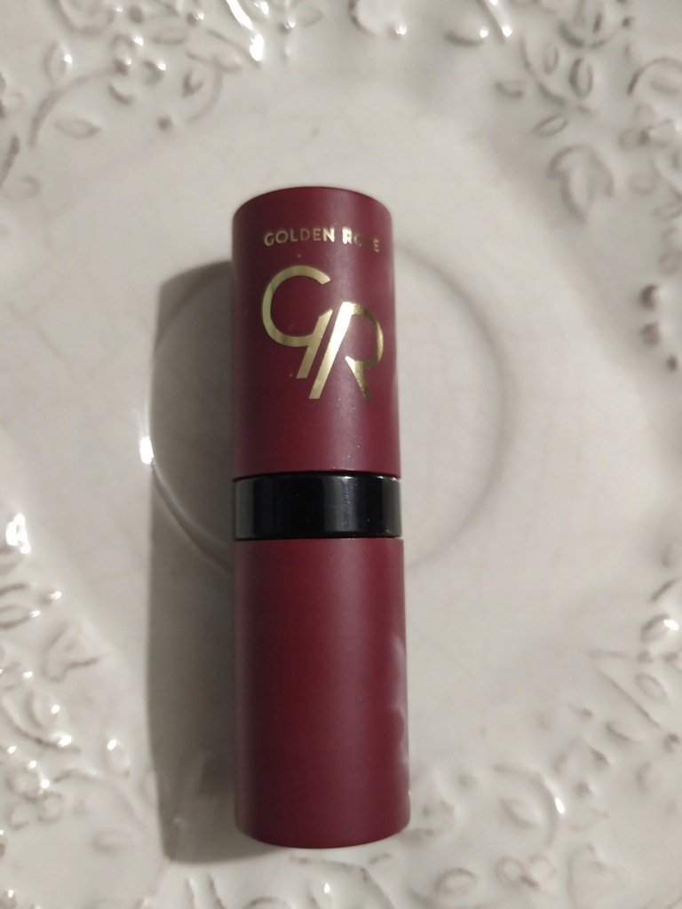 szminka pomadka golden rose nr 31 velvet matte