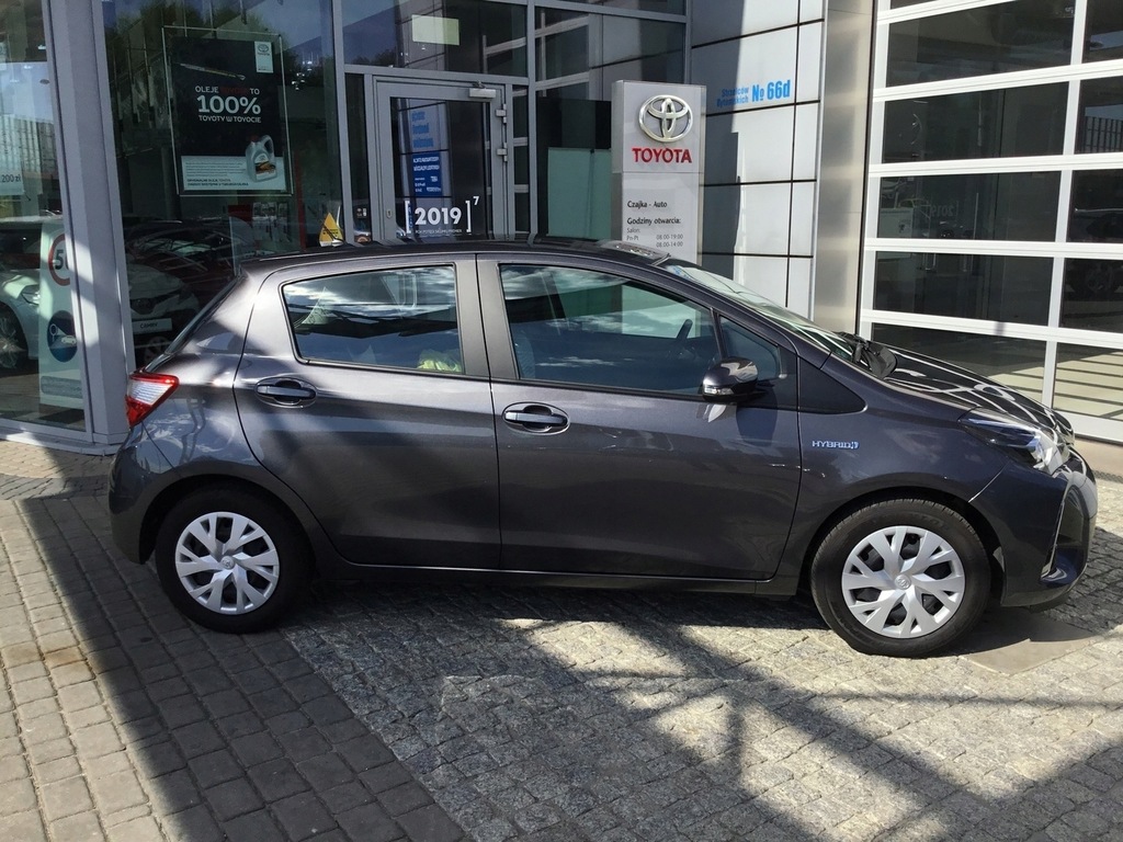 Toyota Yaris Hybrid 100 Premium,City,Gwarancja