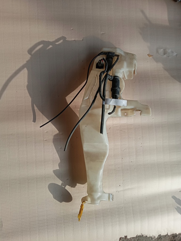 JEEP GRAND CHEROKEE WK2 - zbiorniczek spryskiwaczy - 12752583092 ...