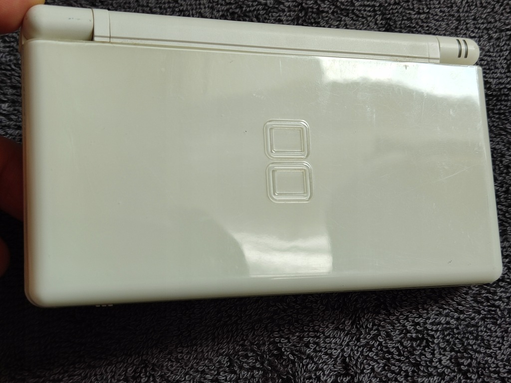 Konsola Nintendo DS Lite