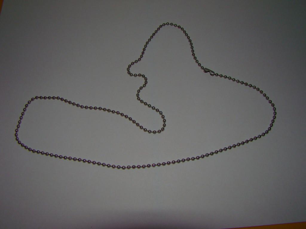 Łańcuszek z kuleczek - około 60 cm