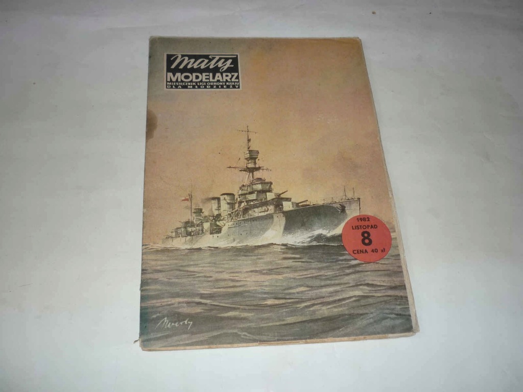 Mały Modelarz 8/1982 lekki krążownik CONRAD