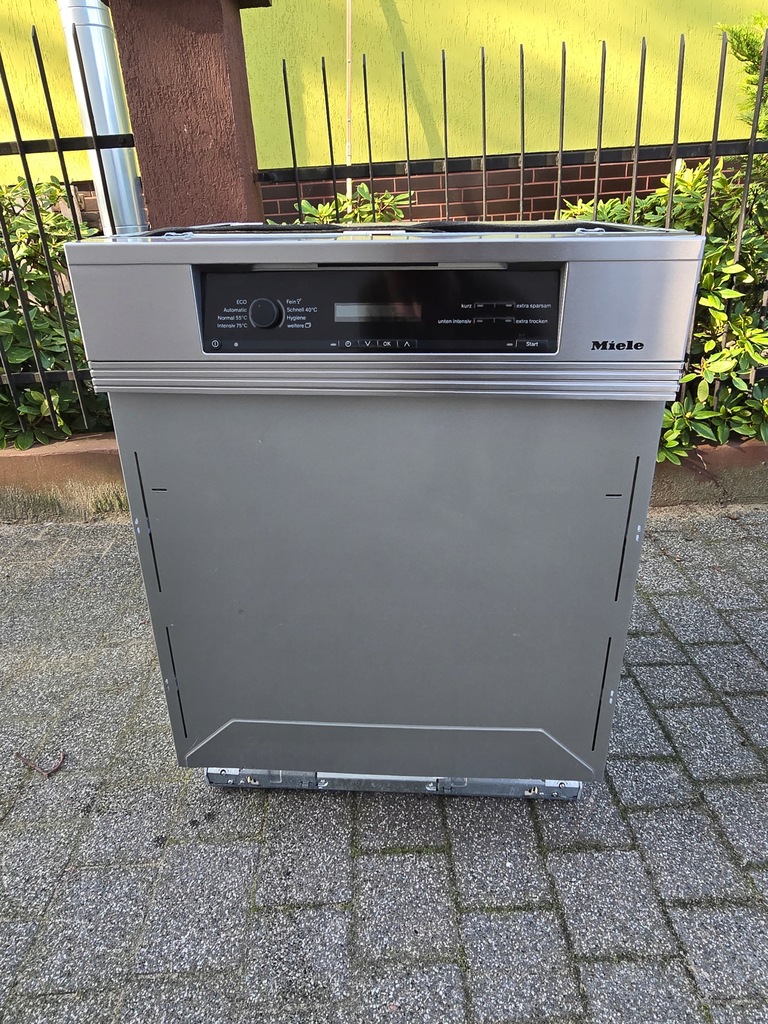 ZMYWARKA DO ZABUDOWY PANEL INOX CZARNE SZKŁO MIELE G 6705 BDB AUTO OPEN