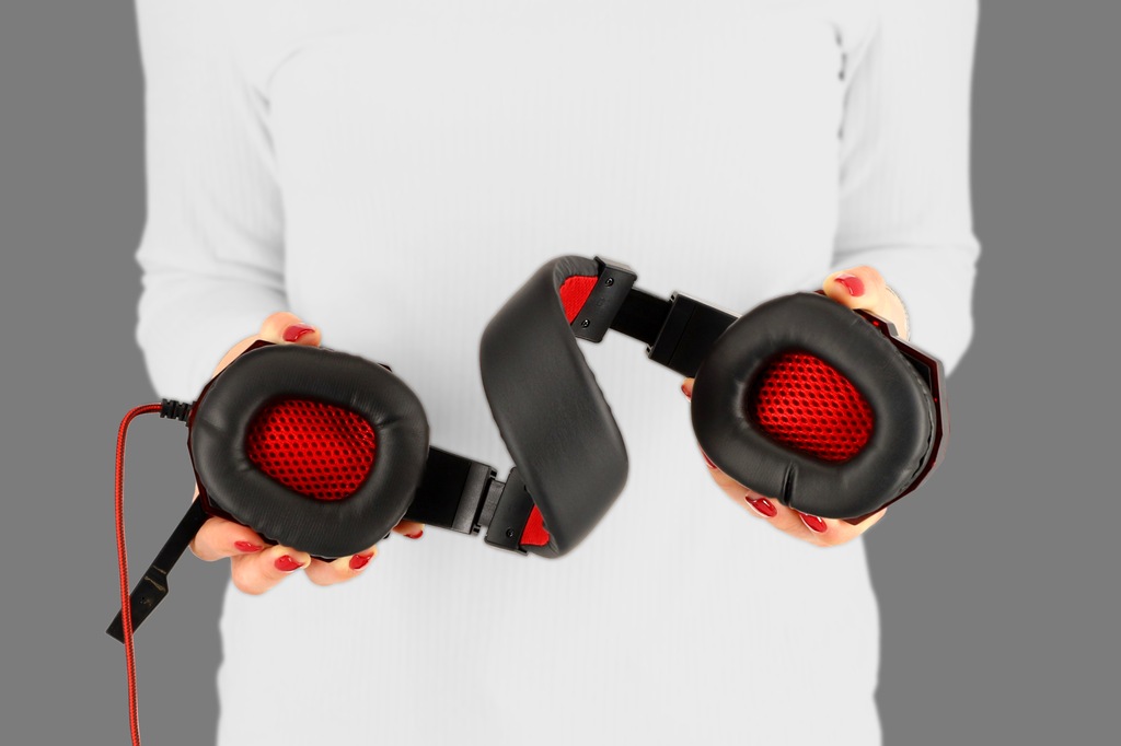 Купить Игровые наушники для геймеров с микрофоном: отзывы, фото, характеристики в интерне-магазине Aredi.ru